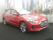 Giá xe Hyundai Elantra 1.6 AT sản xuất 2018, màu đỏ. Xe mới 100%, LH Hương: 0902.608.293