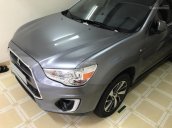 Nhà mình đang cần bán Mitsubishi Outlander 2014, ĐK 2015 màu xám, số tự động