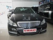 Cần bán xe Mercedes C250 đời 2011, màu đen