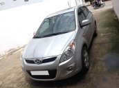 Cần bán xe Hyundai i20 1.4AT 2014 màu bạc nhập khẩu Ấn Độ