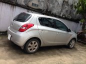 Cần bán xe Hyundai i20 1.4AT 2014 màu bạc nhập khẩu Ấn Độ
