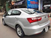 Cần bán Kia Rio 1.4MT sản xuất 2015, màu bạc, xe nhập