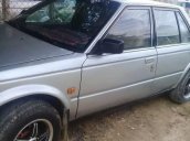 Cần bán xe Nissan Bluebird đời 1992, màu bạc ít sử dụng, giá tốt