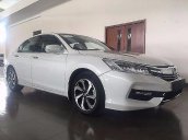 Bán ô tô Honda Accord sản xuất 2016, màu trắng