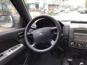 Bán Ford Ranger 2011, màu xám xe gia đình, giá tốt