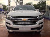 Bán ô tô Chevrolet Colorado LT đời 2017, màu trắng, giá chỉ 619 triệu