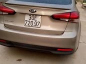 Cần bán gấp Kia Cerato đời 2017 số sàn, giá chỉ 650 triệu