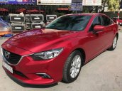 Cần bán Mazda 6 năm 2015, màu đỏ xe gia đình