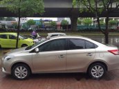 Cần bán gấp Toyota Vios 2016, màu bạc