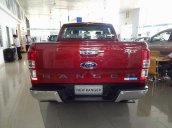 Bán xe Ford Ranger XLT MT đời 2017, màu đỏ, xe nhập