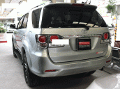 Cần bán Toyota Fortuner G 2016, số sàn, màu bạc, xe chạy 43.000km, hỗ trợ vay 70% lãi suất ưu đãi