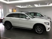 Bán Mercedes GLC300 4Matic đời 2018, màu trắng