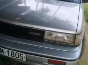 Cần bán xe Nissan Bluebird đời 1992, màu bạc ít sử dụng, giá tốt