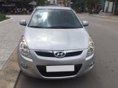 Bán xe Hyundai i20 đời 2014, màu bạc, giá tốt