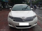 Bán Toyota Venza 3.5 đời 2009, màu trắng, nhập khẩu