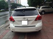 Bán Toyota Venza 3.5 đời 2009, màu trắng, nhập khẩu