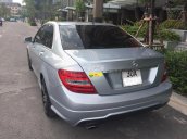 Bán ô tô Mercedes Edition C sản xuất 2014, màu bạc, nhập khẩu, giá bán nhanh 950 triệu