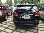 Bán xe Kia Sorento đời 2010, màu đen số tự động