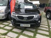 Bán xe Kia Sorento đời 2010, màu đen số tự động