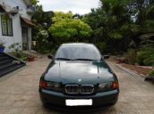 Cần bán BMW 318i đời 2001, màu xanh lam, xe nhập, giá 200tr