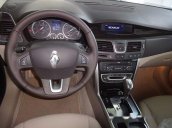 Bán ô tô Renault Latitude 2.0L - I4 đời 2016, màu đen  