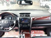 Bán Toyota Camry Q đời 2014, màu đen giá cạnh tranh