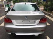 Xe BMW 5 Series 520i sản xuất 2004, màu bạc, nhập khẩu số sàn