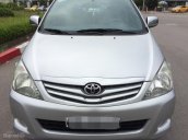 Cần bán Toyota Innova 2.0G đời 2010, màu bạc, giá 390tr