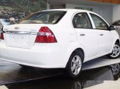 Bán Chevrolet Aveo sản xuất 2012, màu trắng chính chủ