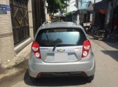 Bán lại xe Chevrolet Spark LTZ đời 2014, màu bạc như mới