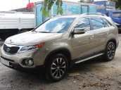 Bán xe Kia Sorento 2.4AT đời 2014, màu vàng