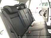 Bán Polo Hatchback Volkswagen màu trắng, nhập khẩu - Giá tốt giao, xe tận nhà. LH Long 0933689294