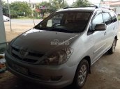 Bán xe Innova, xe còn mới, giá tốt