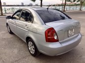 Xe Hyundai Verna 1.6 MT 2009, màu bạc, nhập khẩu