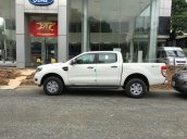 Bán các phiên bản Ford Ranger XLS 2018, hỗ trợ trả góp hơn 80% màu trắng, giao xe ngay