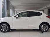 Bán xe Mazda 2 1.5 2017, màu trắng, 575tr