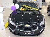 Cần bán Chevrolet Cruze năm 2017, màu đen