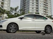 Cần bán xe Honda City CVT đời 2017, màu trắng