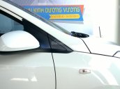 Cần bán Hyundai i10 1.2MT Base đời 2017, màu trắng - Ưu đãi tiền mặt nhiều - Kèm quà tặng hấp dẫn
