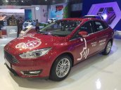 Bán Ford Focus 2018, đủ màu, giao ngay chỉ với 160tr, tặng phim, voucher phụ kiện 3 triệu- 0938 055 993 Ms. Tâm