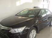 Xe Toyota Camry Q năm 2016, màu đen