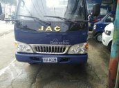 Bán xe tải Jac 2 tấn 4 vào TP, trả góp 90%