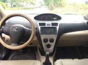 Cần bán lại xe Toyota Vios đời 2010, màu vàng chính chủ, giá tốt