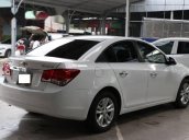 Cần bán xe Chevrolet Cruze LS 1.6MT đời 2015, màu trắng