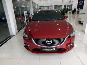 Cần bán xe Mazda 6 2.0 Premium đời 2017, màu đỏ, giá 899tr