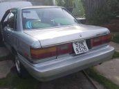 Bán xe Toyota Camry đời 1987, màu bạc, nhập khẩu, giá chỉ 98 triệu