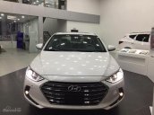 Cần bán xe Hyundai Elantra 1.6MT đời 2017, trả trước 150 triệu