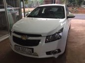 Cần bán lại xe Chevrolet Cruze đời 2011, màu trắng, 350tr