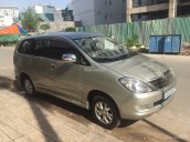 Kẹt tiền cần bán con Innova 2008, số sàn, màu ghi vàng xe nhà đi