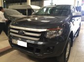 Cần bán lại xe Ford Ranger XLS AT đời 2014, màu xanh lam, nhập khẩu nguyên chiếc như mới